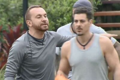 Imagem Zé Love briga com Sacha Bali - Foto: Record